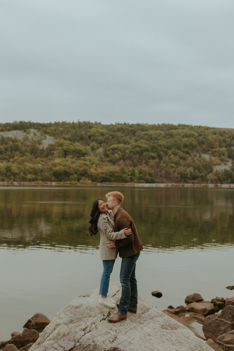 Jessica Frigge Photography is an engagement photographer in Wisconsin