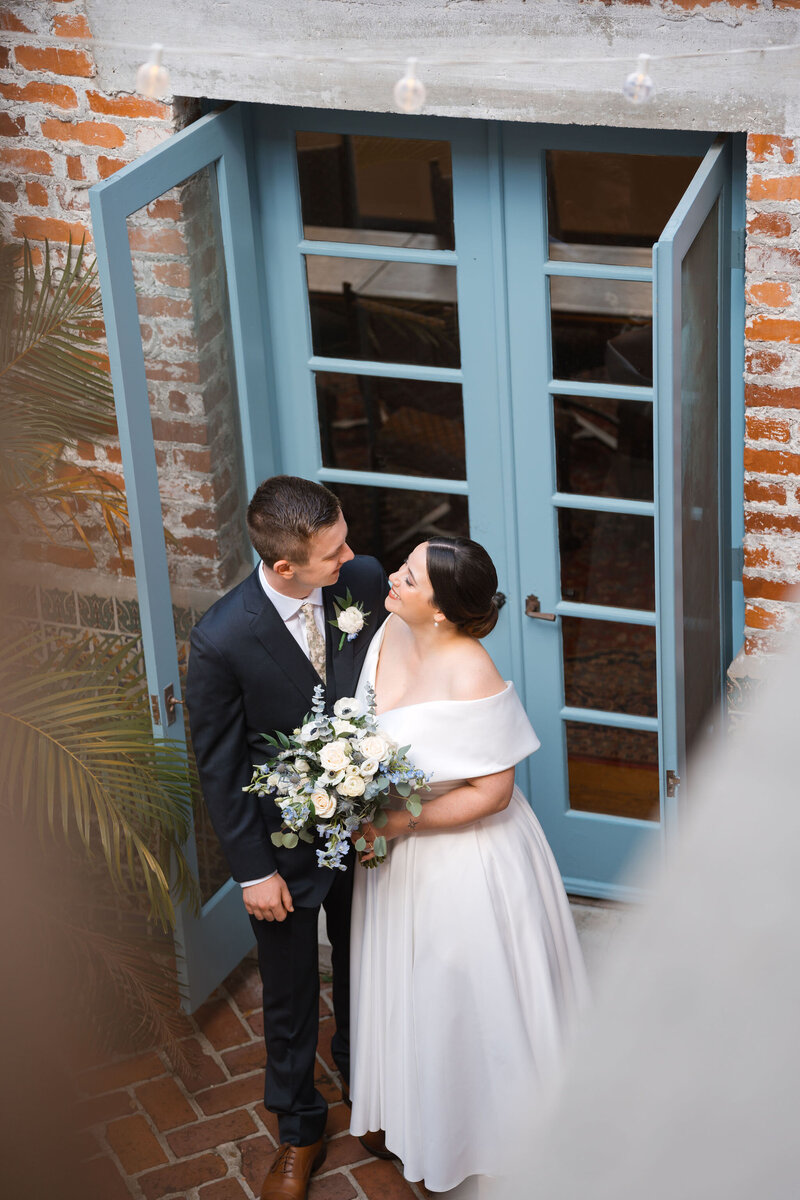 Artfully planned wedding at Bella Cosa Lakeside