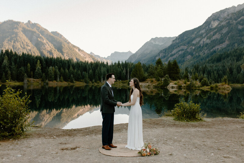 PNW Elopement Photographer
