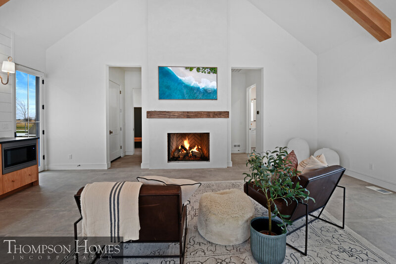 Thompson-Homes-Chateau-Moderne-Meridian-Custom-Home-Builder-48