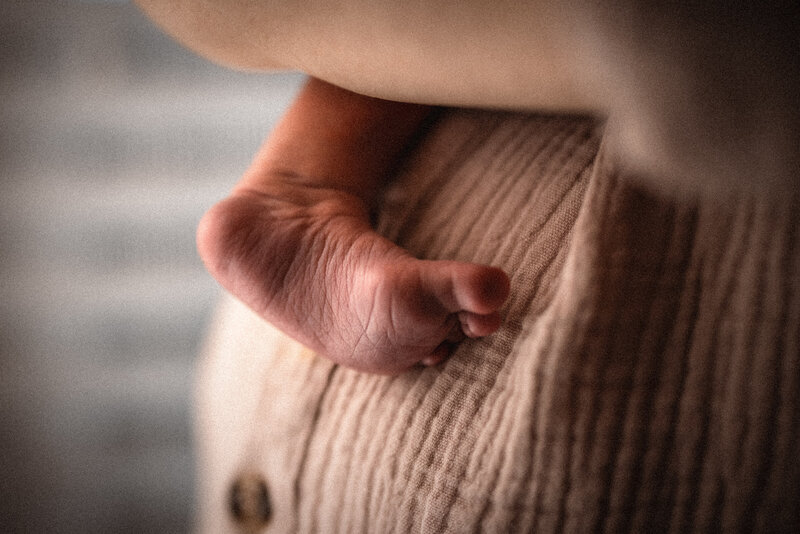 newborn baby foot