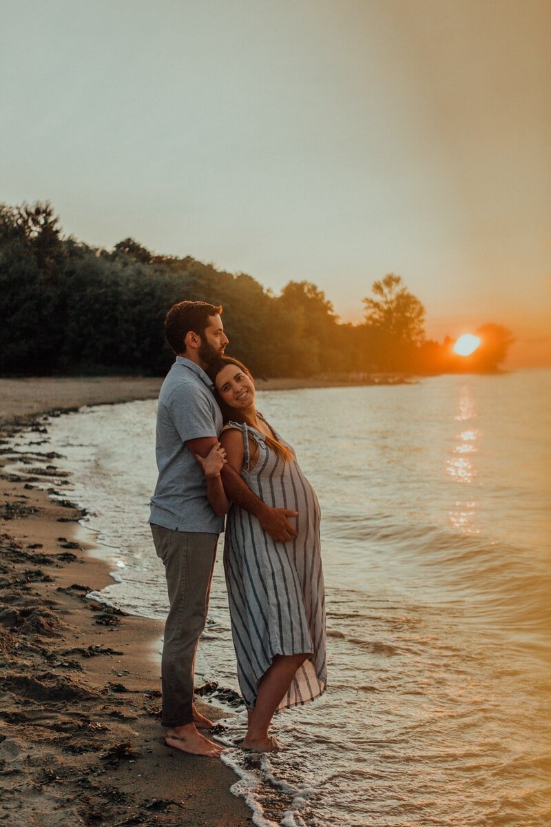Maternity Beach Session in Vancouver