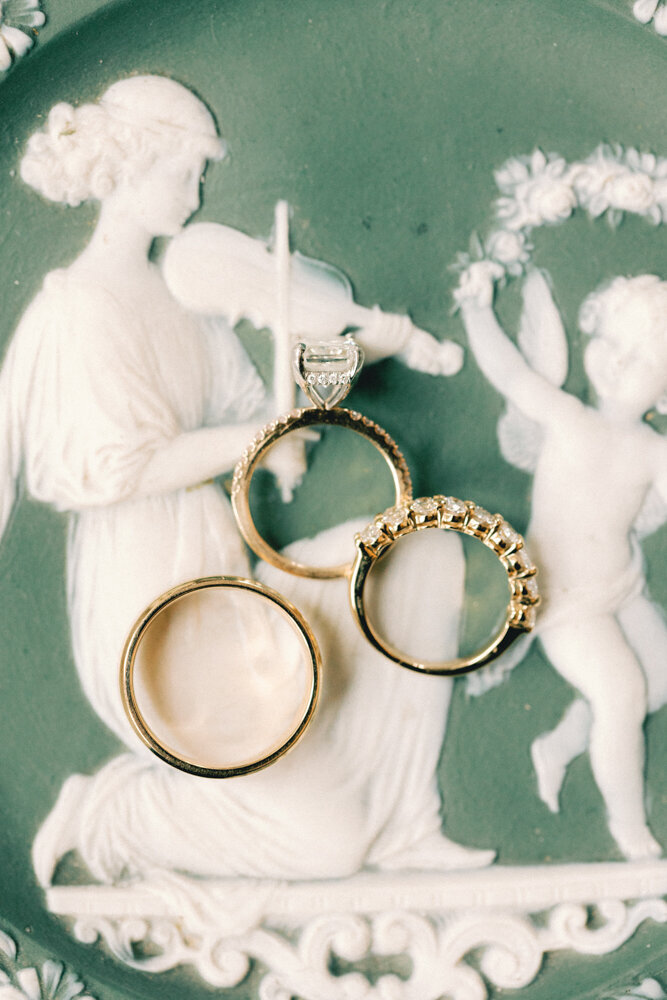 three rings on a dish