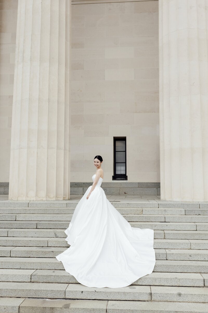 B&W-6883