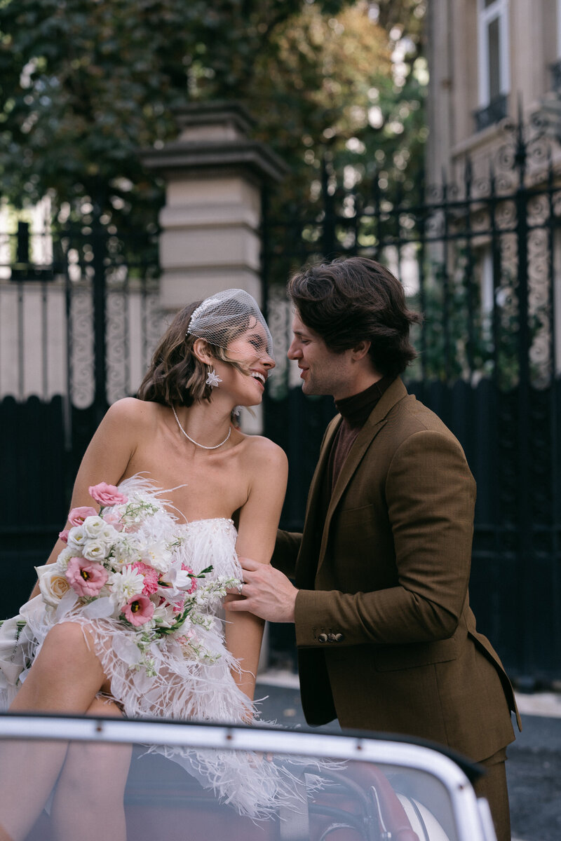 Modern Paris Elopement Portrait