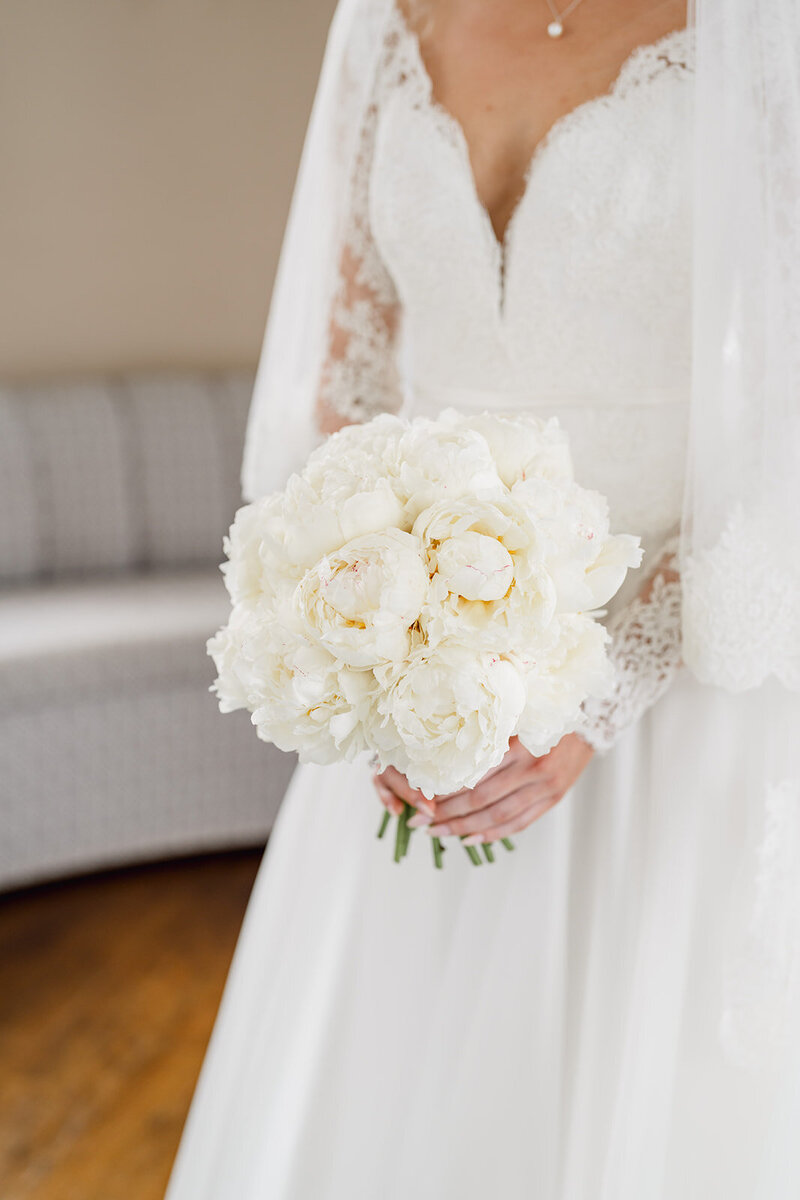 Charlotte & Ben_s Wedding Preview-28