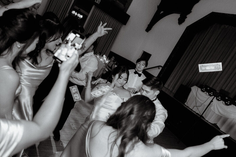 tethered-storeis-by-kriztelle-halili-chicago-wedding-photographer