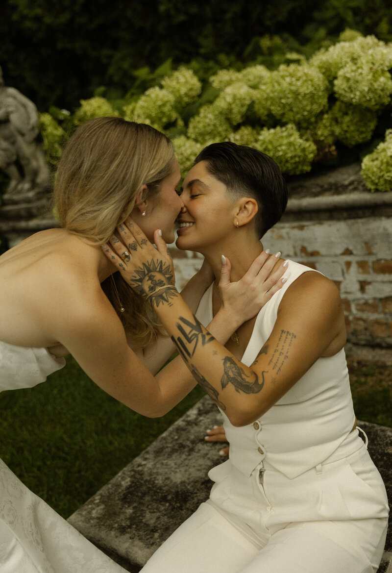 Moments with Mae-204