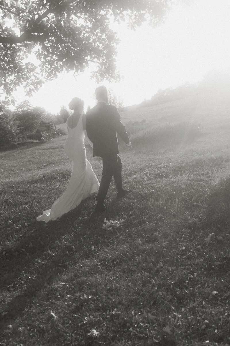 Megan and Stephane - Late Summer Wedding at Spindle Tree Manor, Ontario - Preview-101