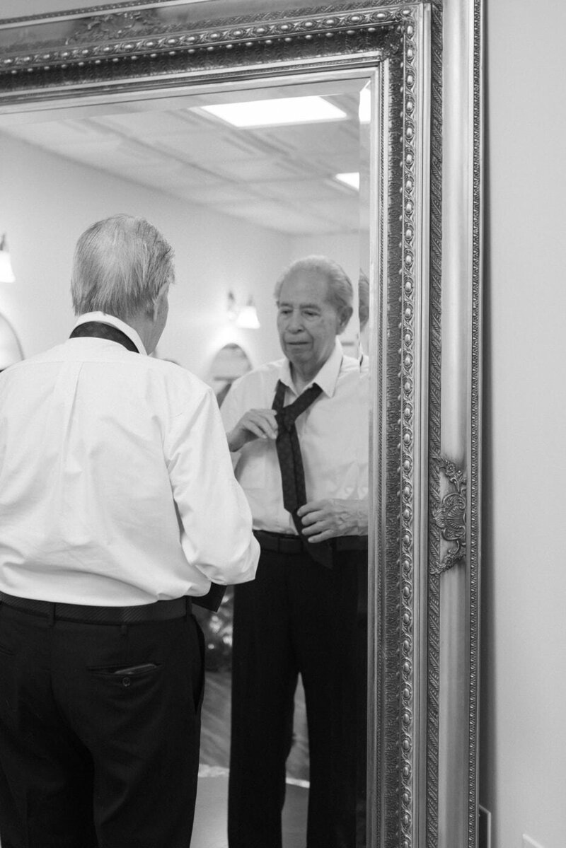 classic-and-documentary-style-wedding-photography-182