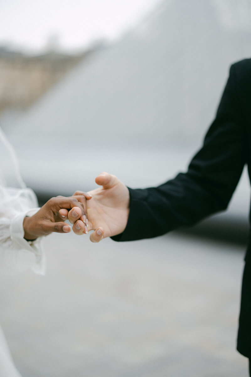 Paris-Destination-Wedding-Photographer-2433