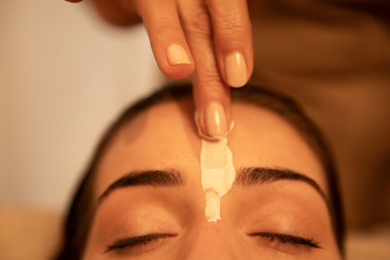 Karabella-institut-haut-de-gamme-paris-soins-visage31