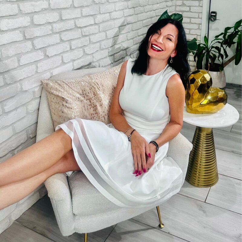 Photorealistic rendering of a Tampa Bay waterfront mansion