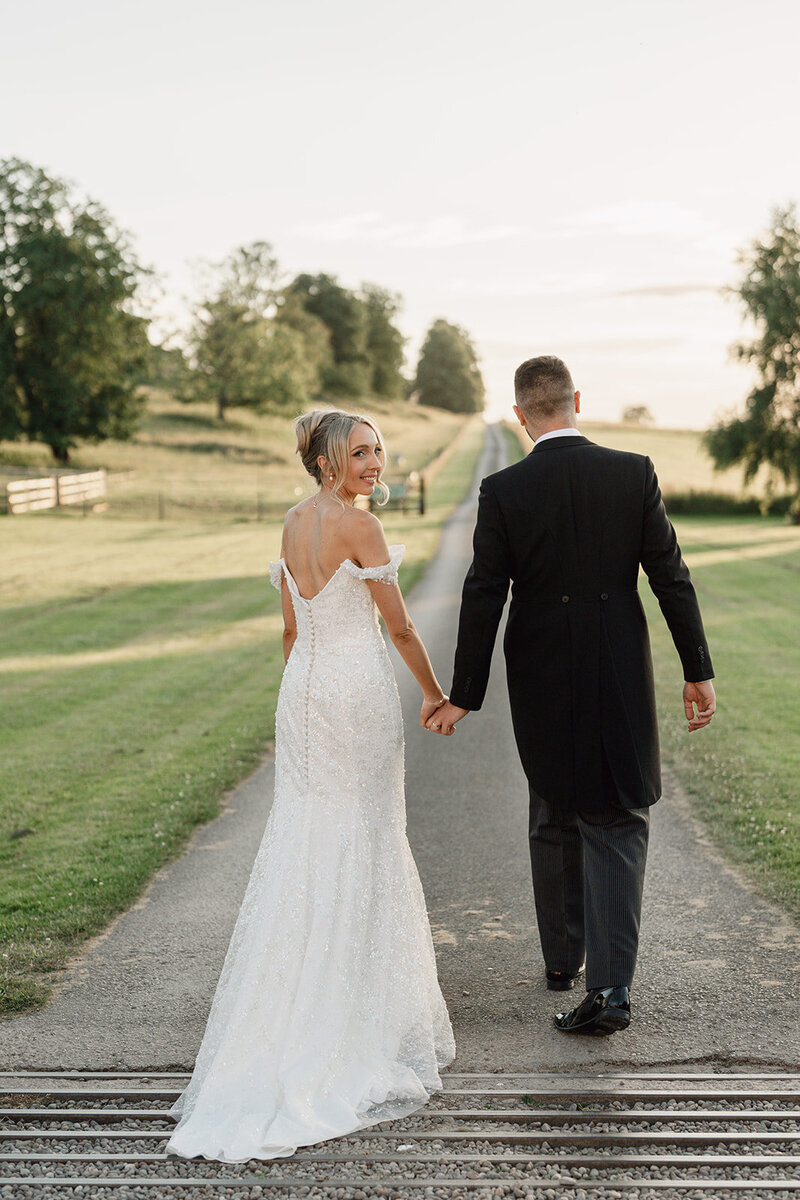 12 Evening Couple Portraits (Charlotte & Ben)-34