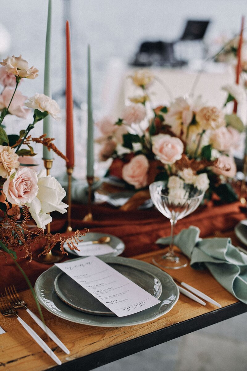 festive-menu-lies-plate-bouquet-flowers-set-table-(1)
