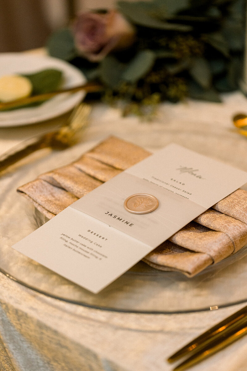 bride's place setting
