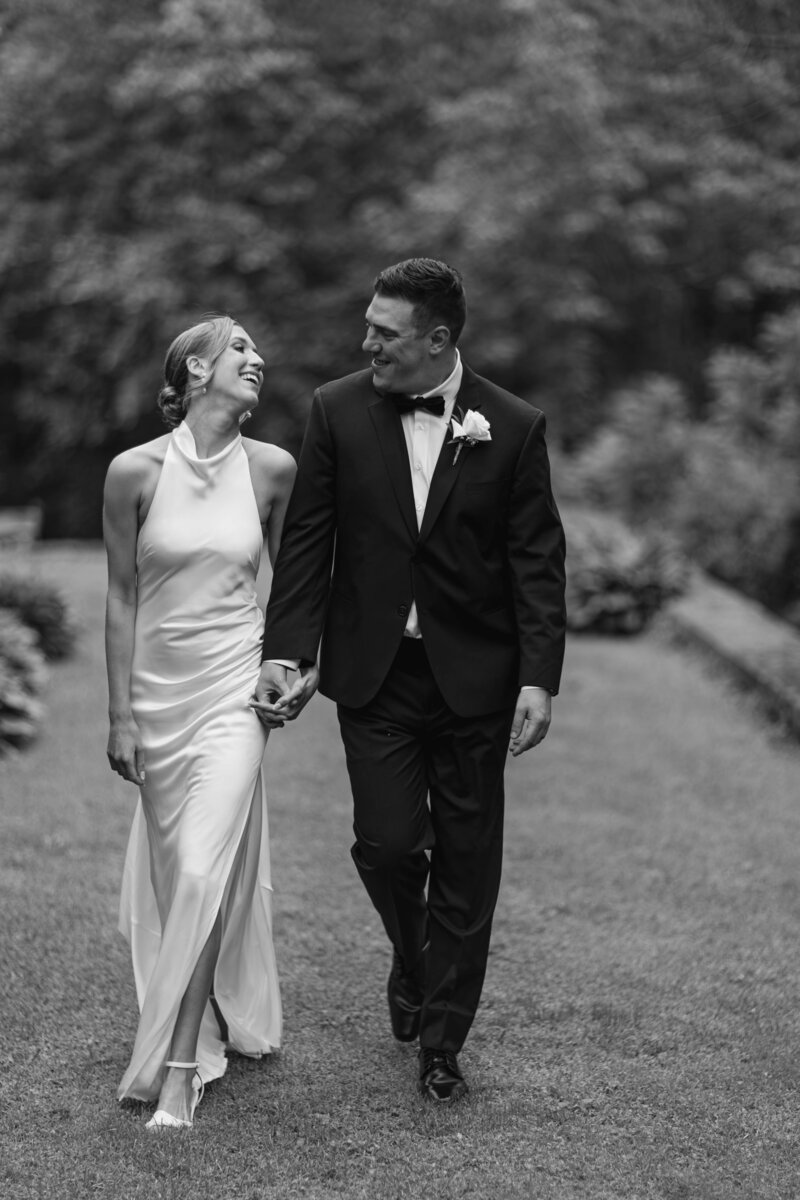 Kate Neal Photography - Meghan & Mark - Parq Ridley Creek - Just Married-9