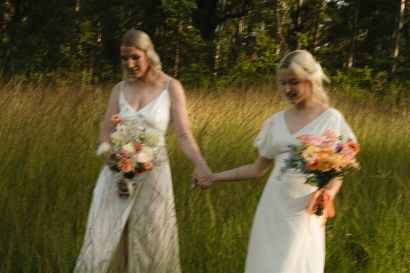 adventure elopement photographer
