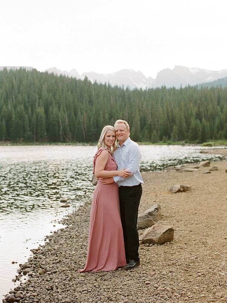 wedding-photographer-in-denver-colorado-rocky-mountain-anniversary-photoshoot-laura-eddy-photography_0005