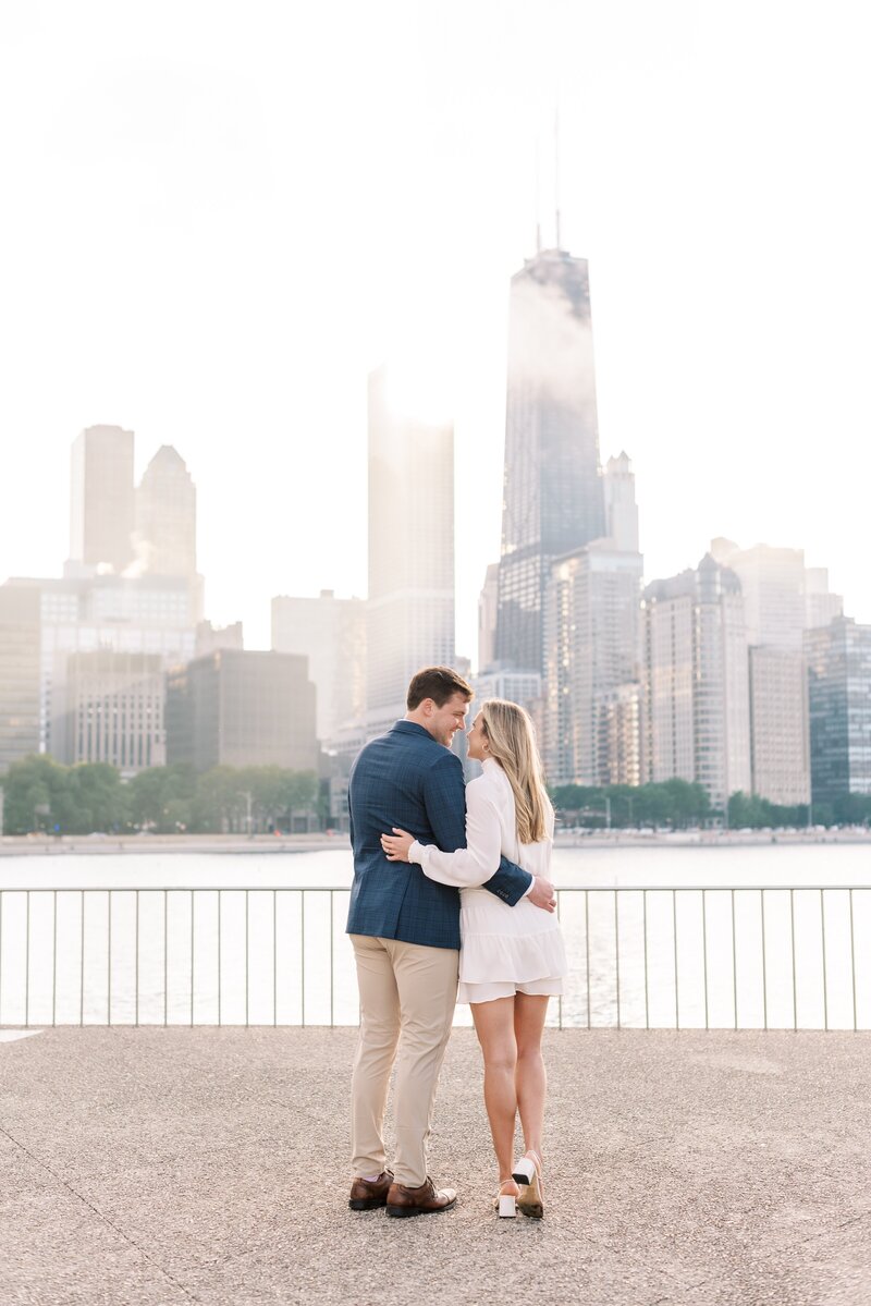 Chicago-IL-Olive-Park-engagement-4