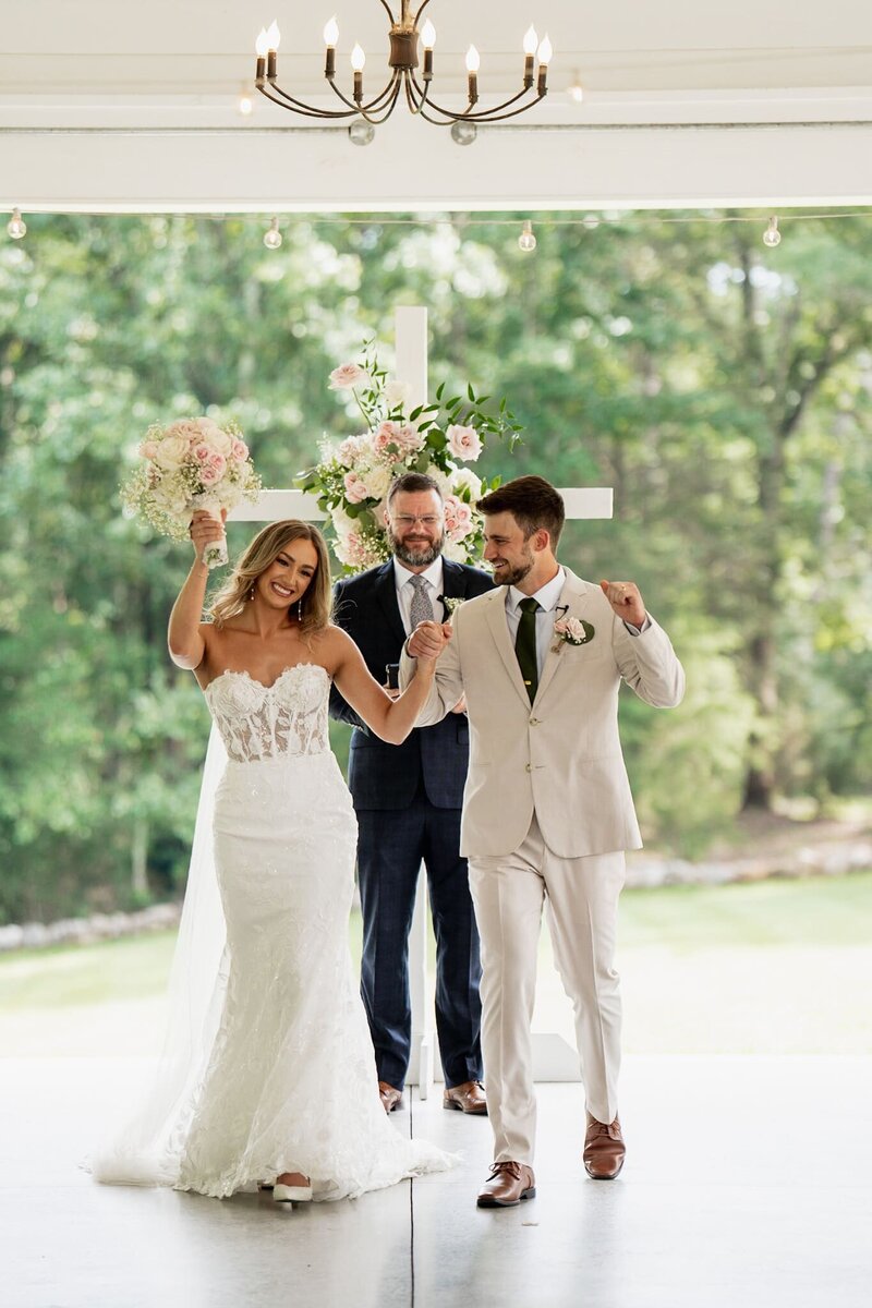 Alex Wolf North Carolina wedding and lifestyle photographer.