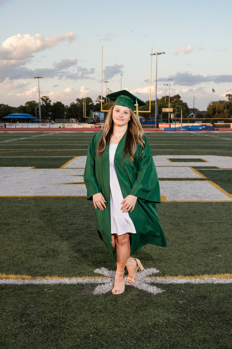 cap-gown-124