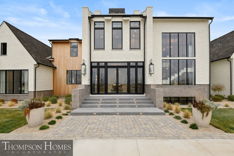 Thompson-Homes-Chateau-Moderne-Meridian-Custom-Home-Builder-132