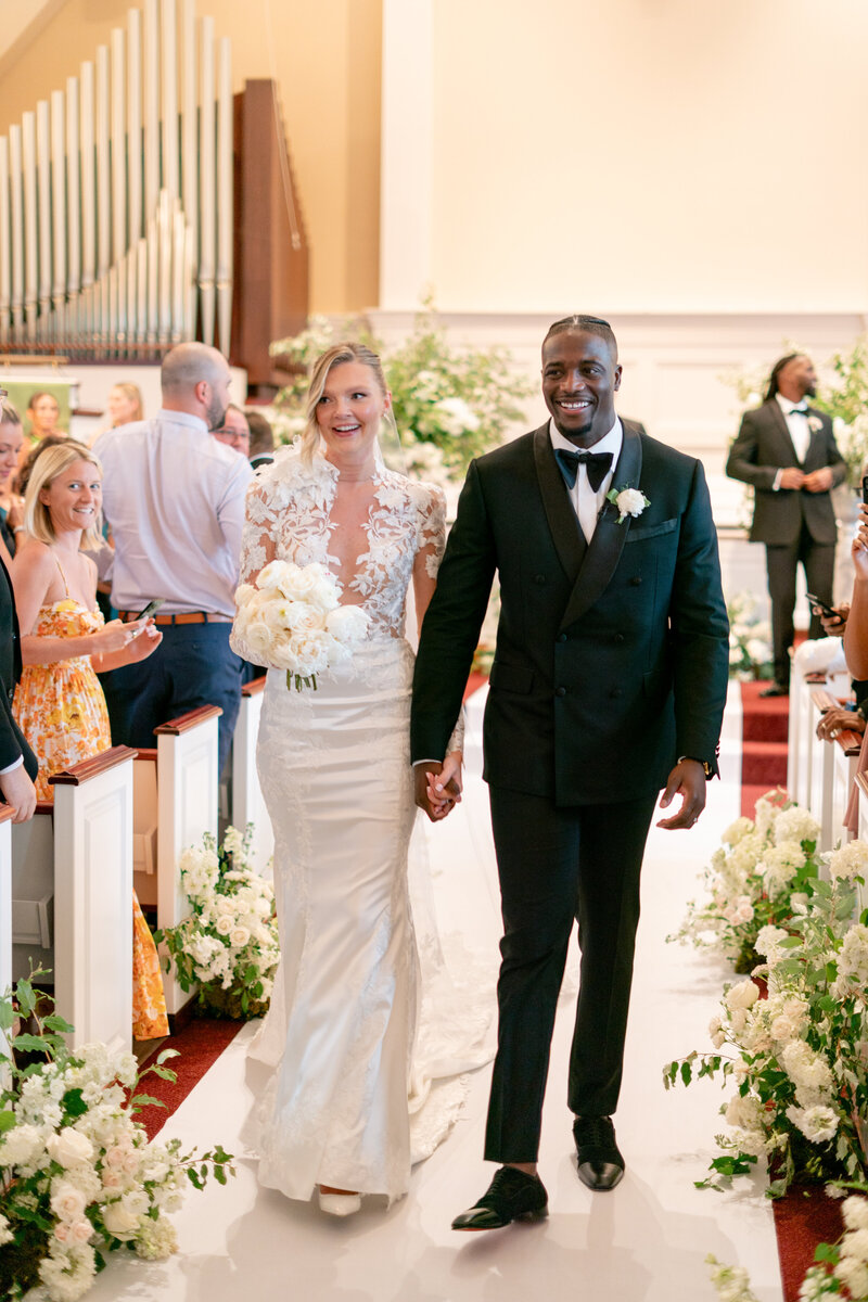 Savannah-Jamey-Country-Club-Buffalo-Summer-Wedding-21
