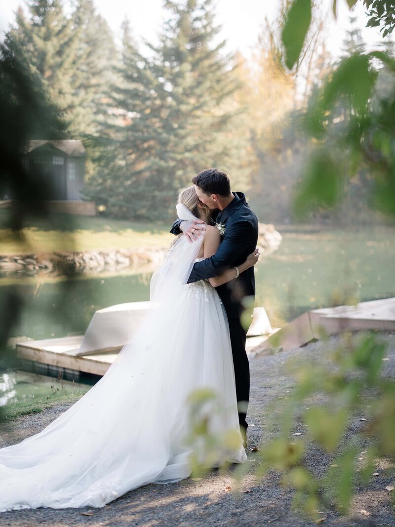 Edmonton Wedding Photos - Pine and Pond Wedding Venue (66)