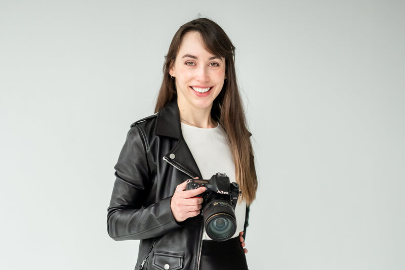 Candid, Editorial and Timeless Wedding photographer in Humber Bay and Toronto