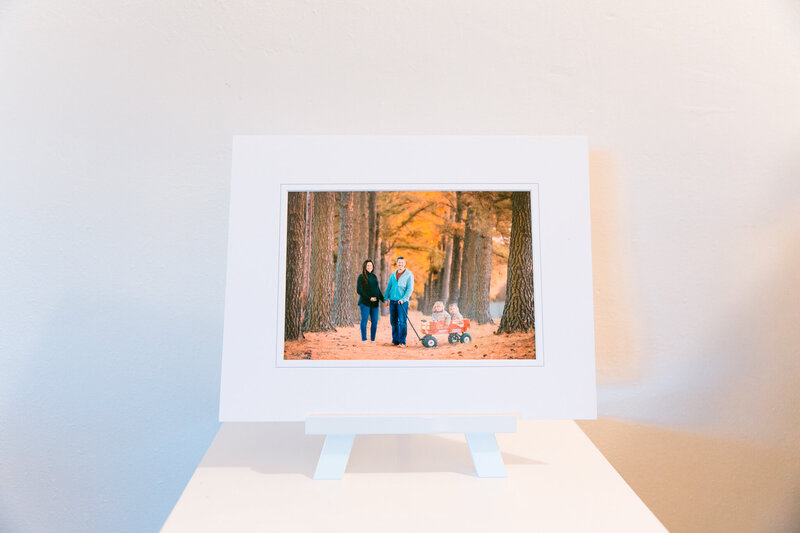 virginia-beach-photographers-family-photography-display