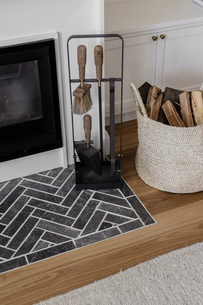 jesse-mccabe-granny-flat-renovation-fireplace-tile-kahibah-nsw