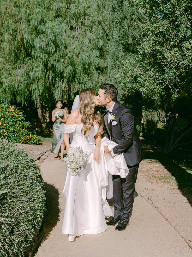 A breathtaking Destination Wedding, where Adam + Bianca exchanged vows against the backdrop at Luxury Estate in San Diego Falkner Winery captured with a timeless, editorial eye by Michael Asmussen Photography, an internationally recognized destination wedding photographer specializing in luxury celebrations. Explore more of Michael’s work in Orange County, Palm Desert, Los Angeles, San Diego, Tokyo Japan, Las Vegas, Seoul and beyond.