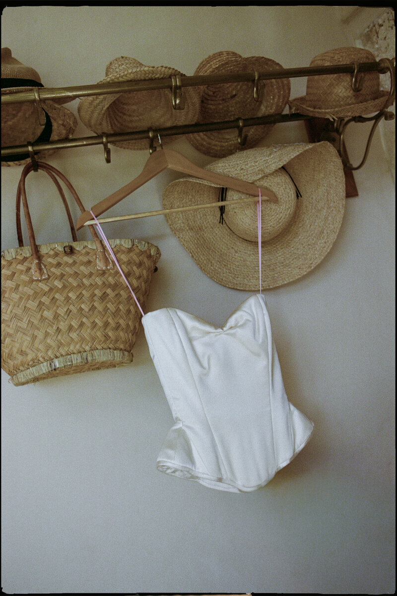 California bride in modern, natural documentary wedding photography style