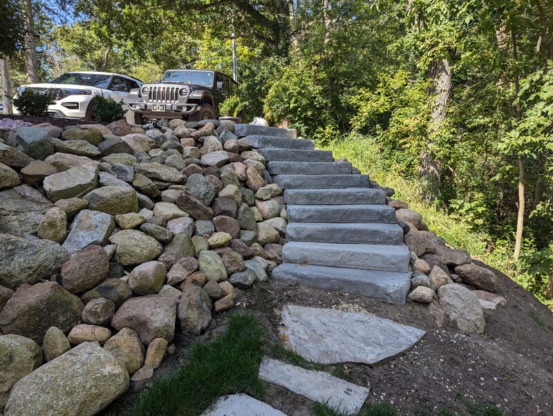 Cedar-Rapids-Iowa-landscaping-lawn-care-treatments-_20240822_150808983