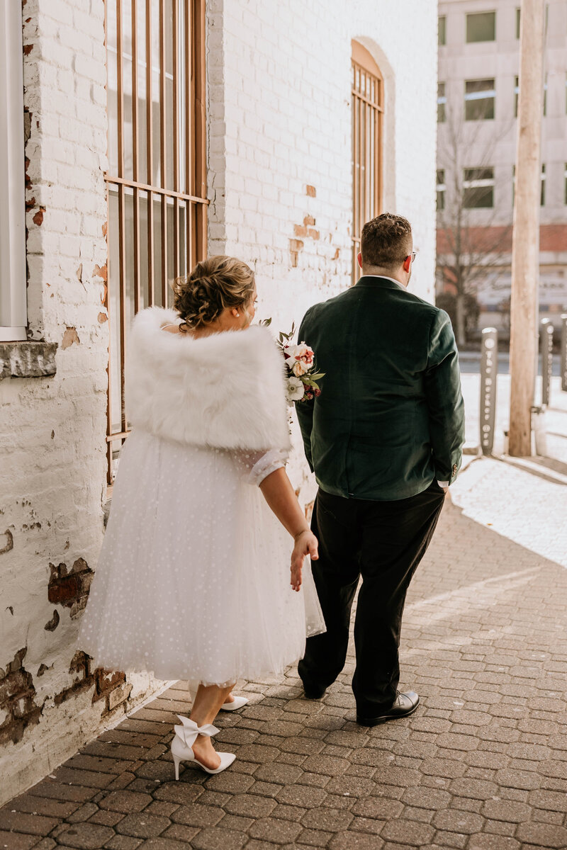 Aubrey & Rob - Fox & Falcon - Elopement 017