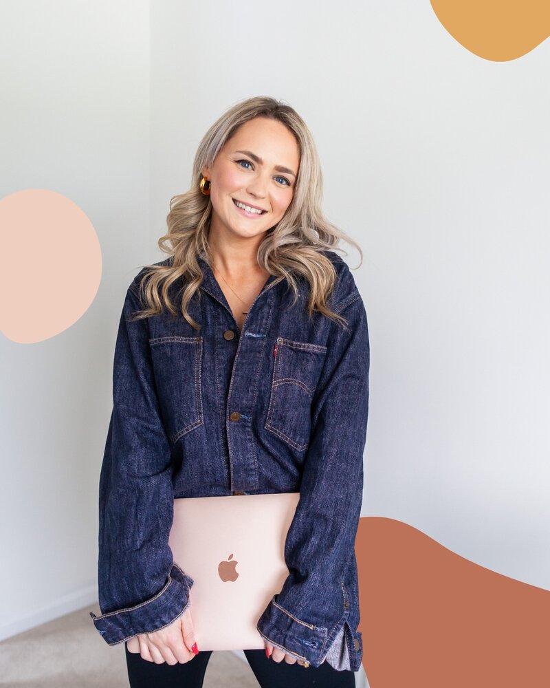 Kelsey at Peachy Creative Marketing