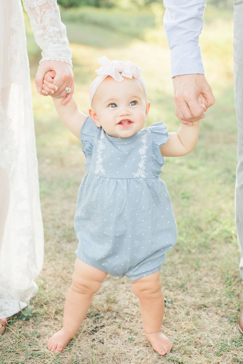 Lyndsey_Rose_Photography_Minnesota_Motherhood_Seniors_Family_Newborn_Photographer_Caldwell_Family-16