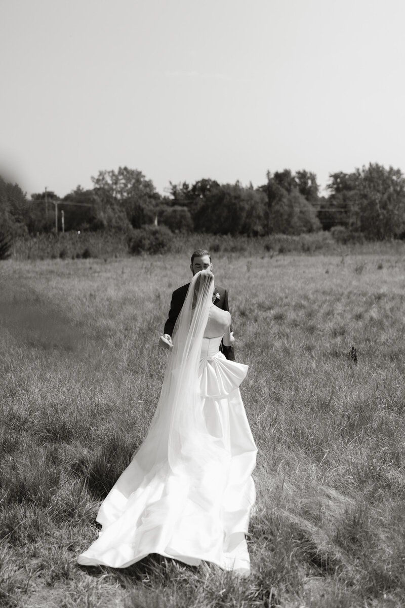 illinois chicago backyard intimate wedding northwest indiana photographer videographer film documentary lisle hyatt regency hotel charles-20