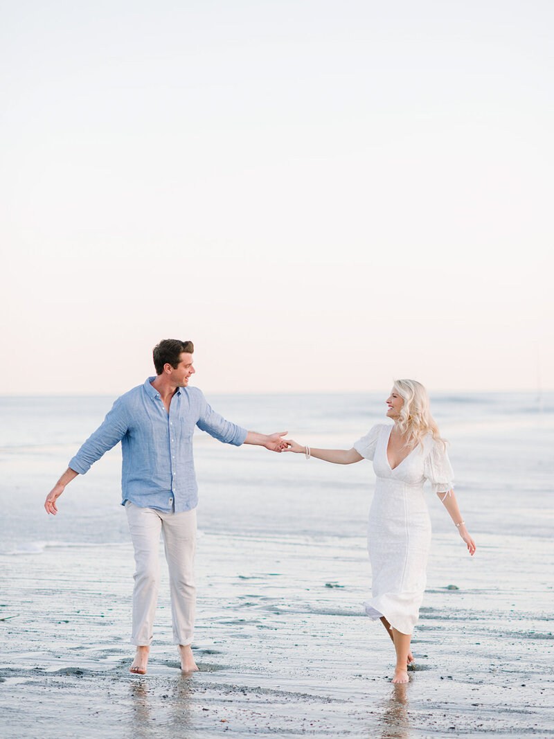 Charleston Engagement Photographers / Engagement photos in Charleston SC