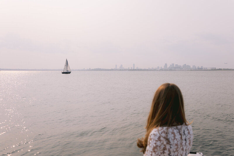 zach-rachel-spectacle-island-elopement-boston-ma-moon-rising-photography-danielle-robidoux-wandering-weddings-submission-7082