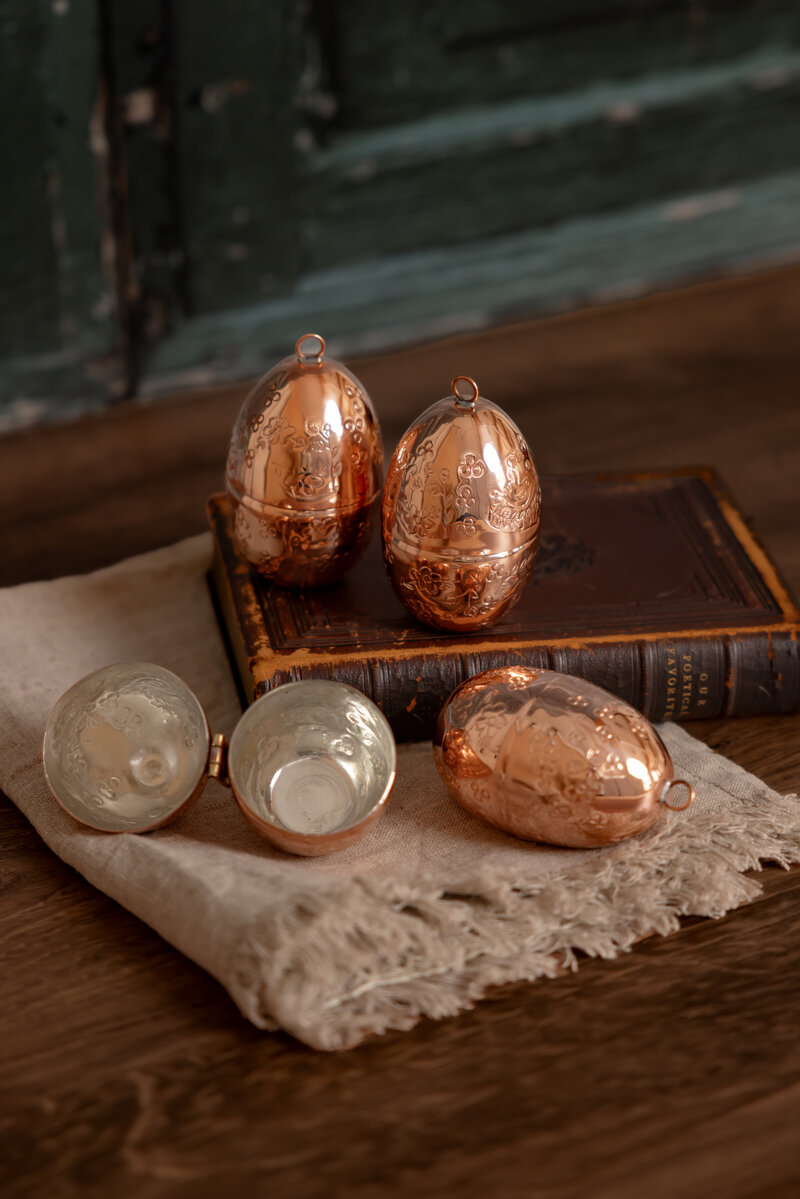 Coppermill Kitchen Bird Egg Etched Ornaments 1