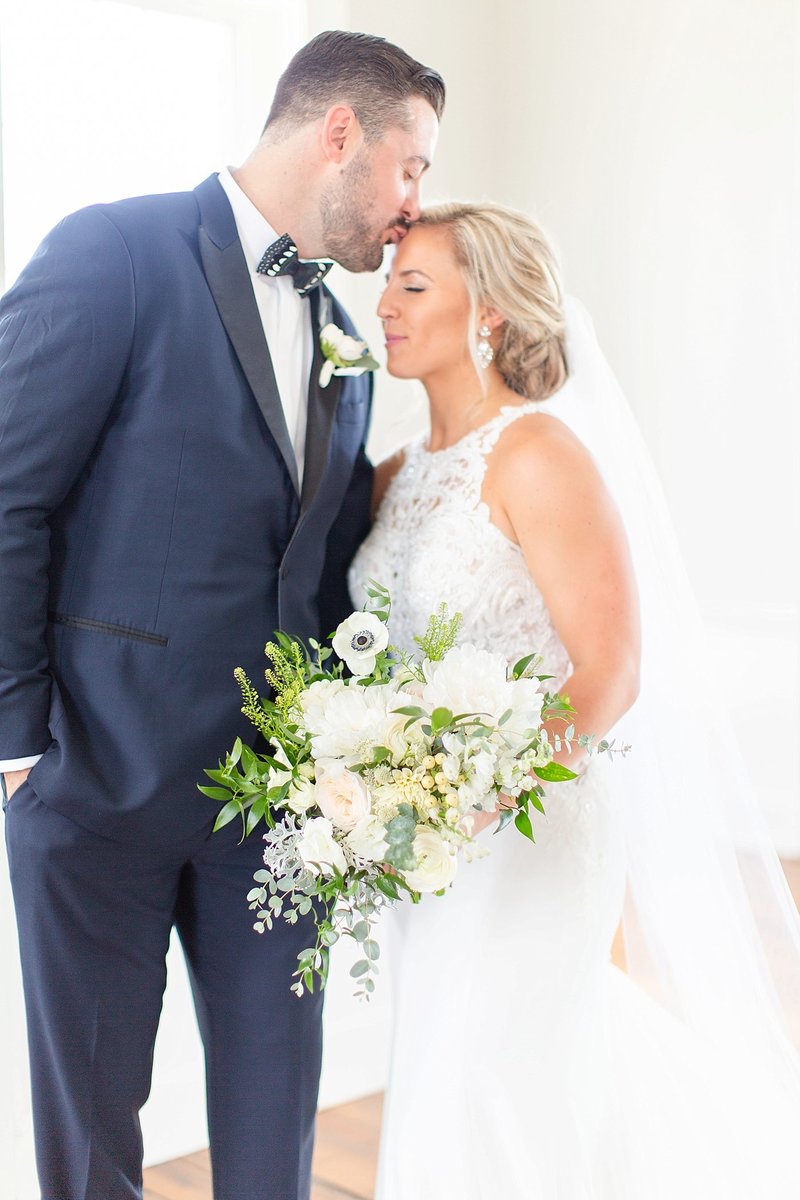 Gadsden-House-south-carolina-wedding-annie-drewchrista-rene-photography-113