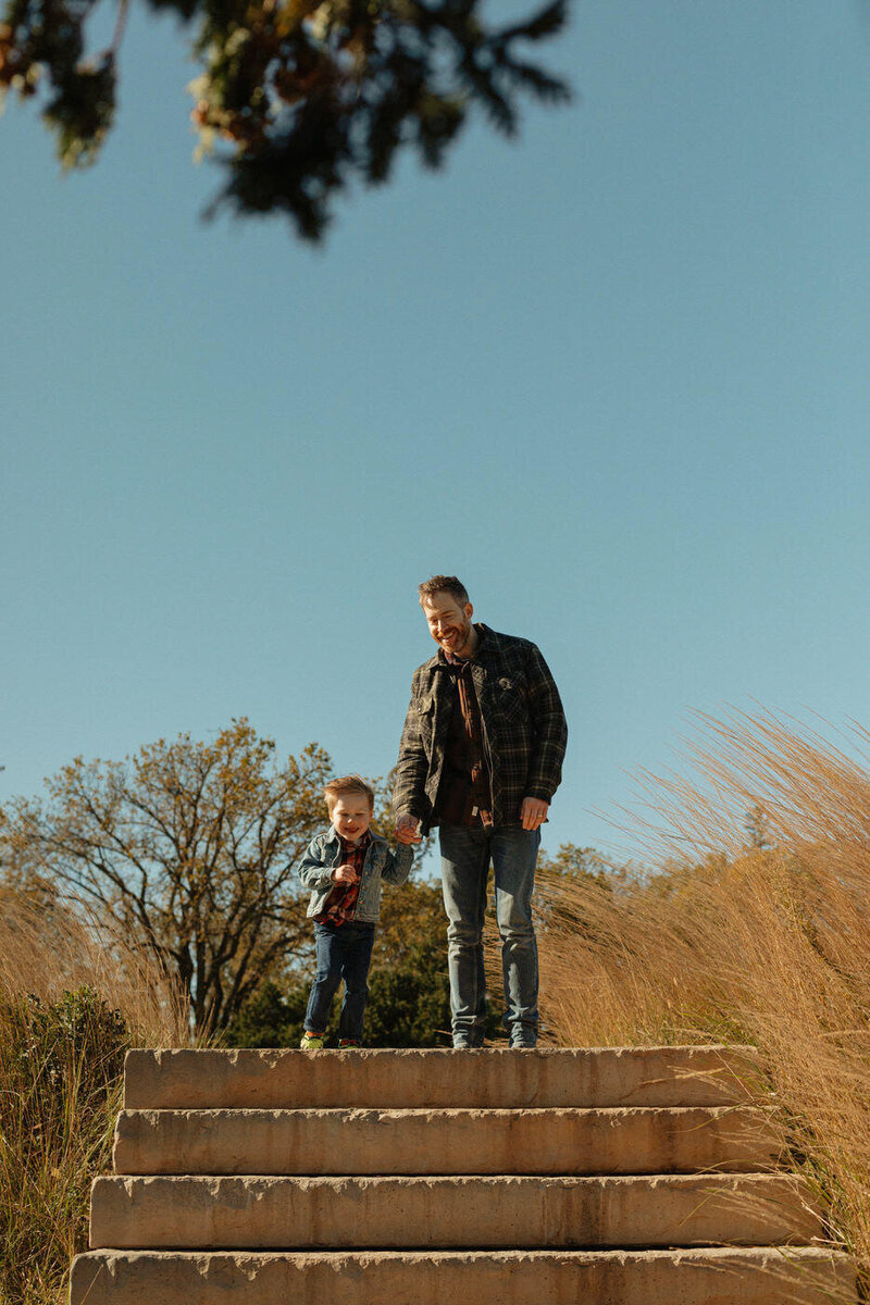Natural feeling family photos at the park in Winnipeg 