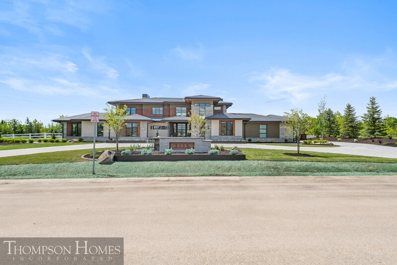 Thompson-Homes-Stillwater-Modern-Prairie-Eagle-Idaho-Custom-Home-Builder-22