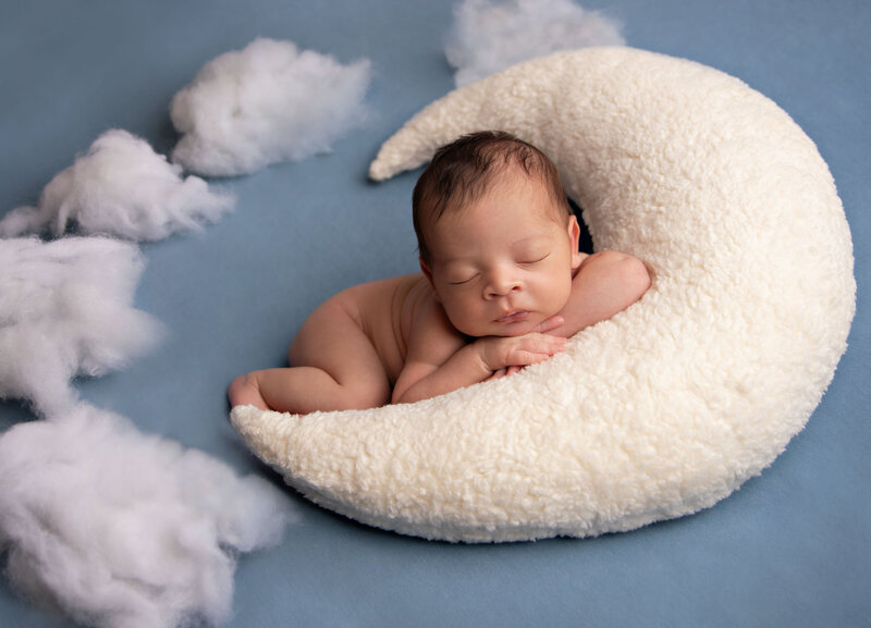 newbornbabyboynewfamilynewbabybestphotographertudiofamilybirthdaynewbornboyamilynewborngirlfirstbirthdayportraiturephotographystudioportraitsnewborngirlboyfamilyEvaMaganaPhotographychildphotographer (1 of 1)