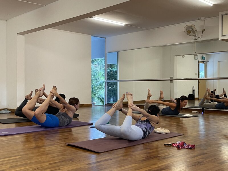 Yoga Class Singapore in Studio Restiau