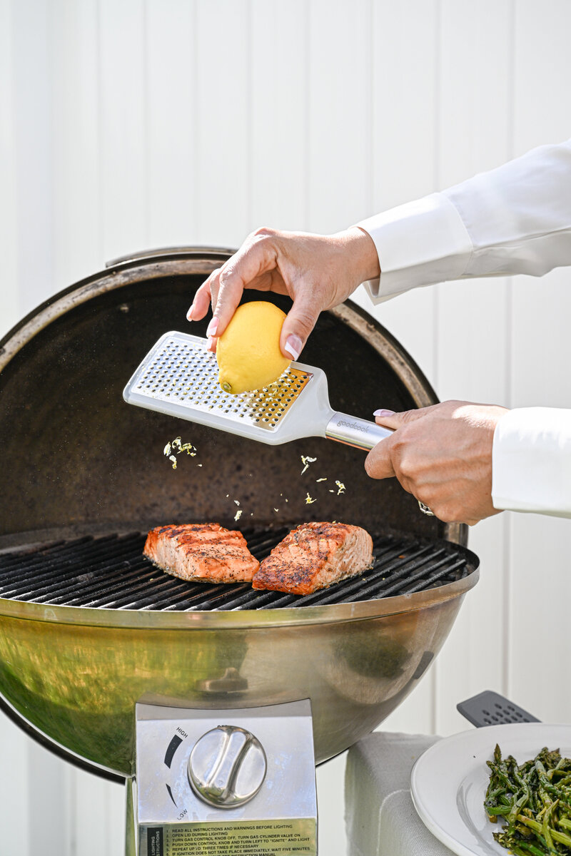 04.20.24_05755_GoodCook_Pro_Hand Grater_Photo_2024_1.0-3