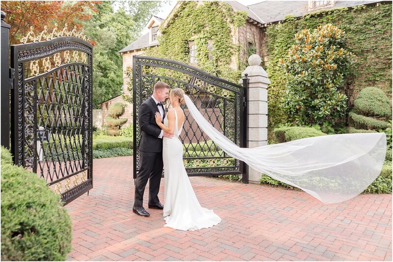 Ashford-Estate-Wedding-Idalia-Photography