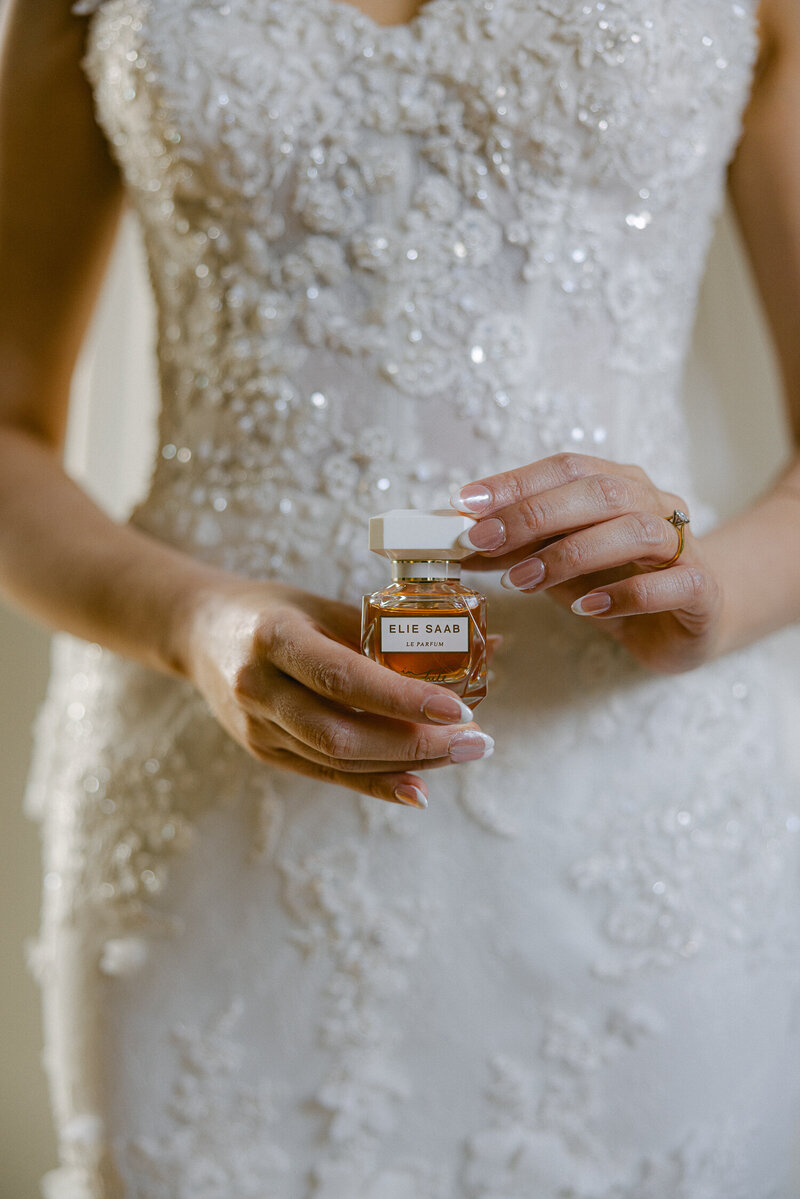 Hyde-House-Wedding-Photographer-Cotswolds-46